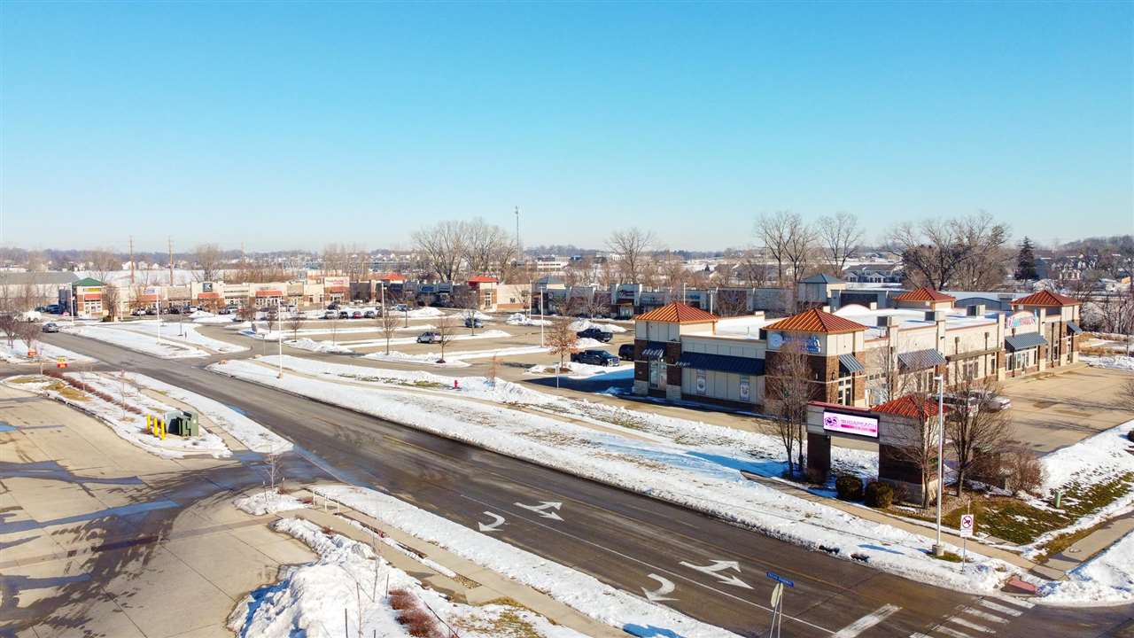 723, 725, 720 Pacha Pkwy 710, 650, 620, North Liberty, IA 52317