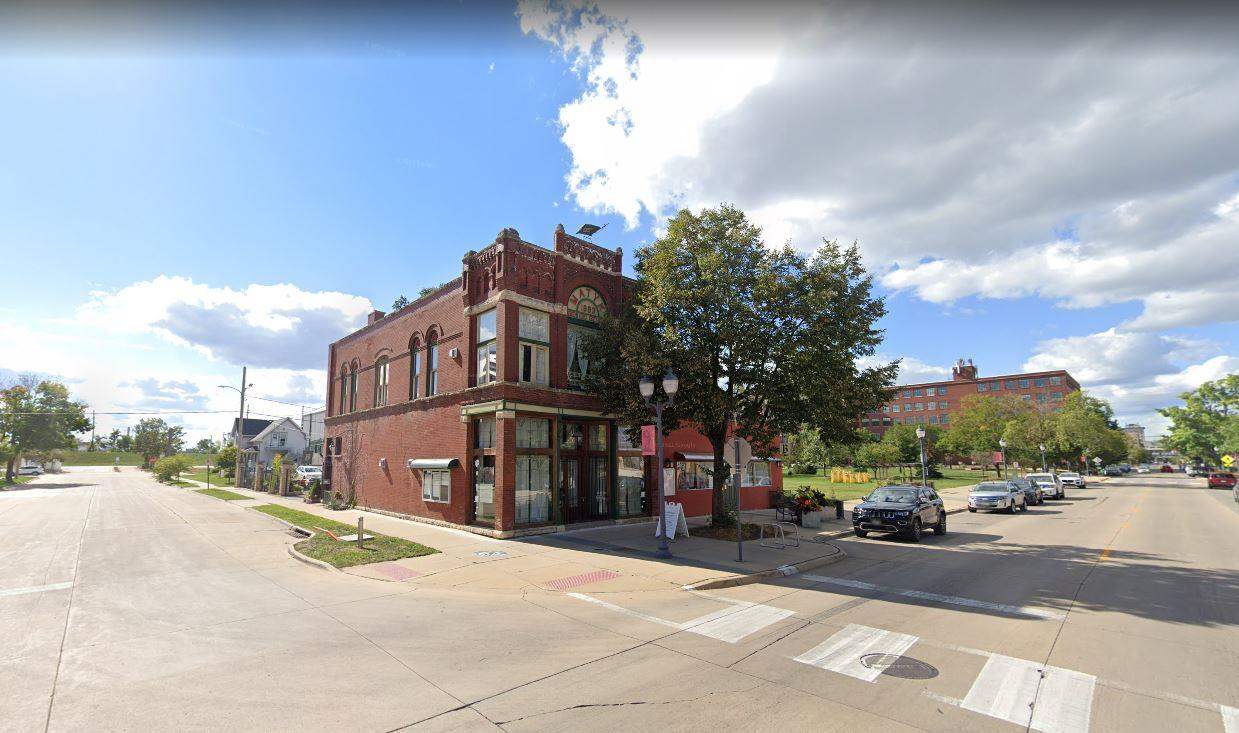 1029 SE 3rd Street, Cedar Rapids, IA 50401