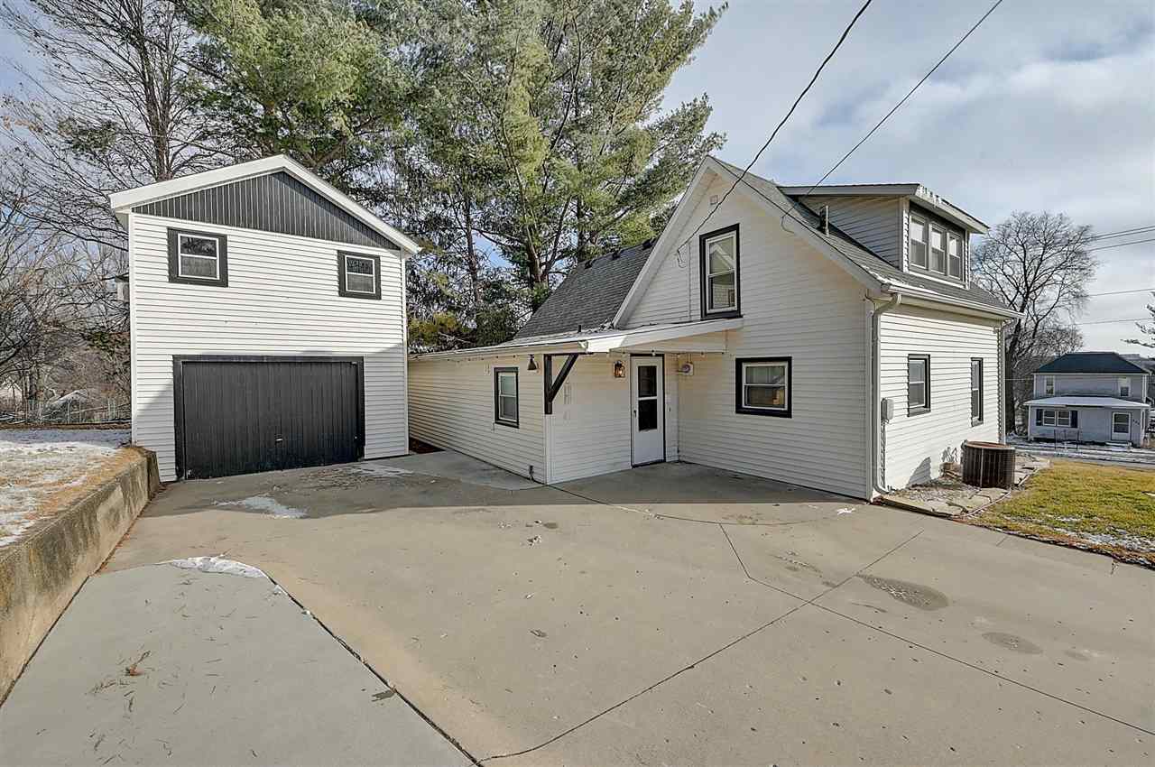 503 E Main St., West Branch, IA 52358