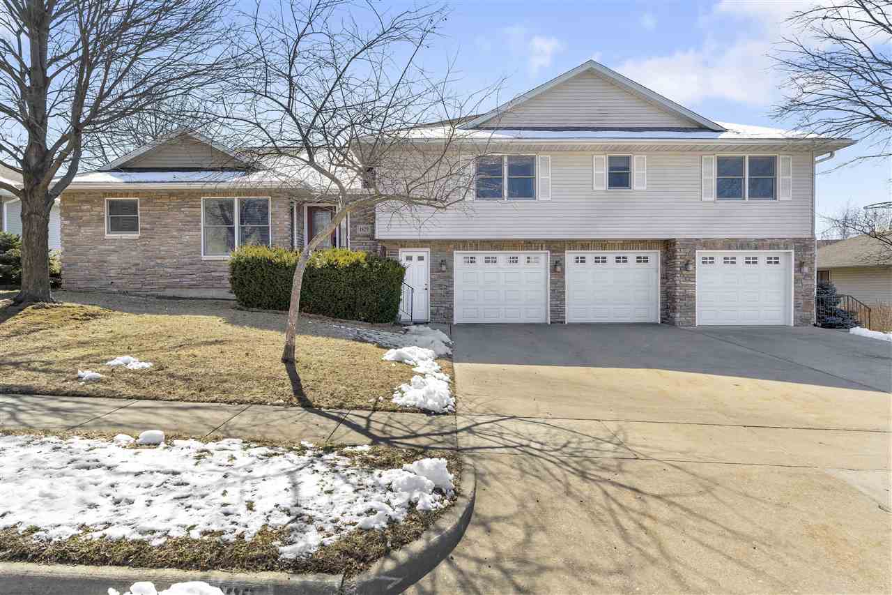 1829 Flanigan Ct, Iowa City, IA 52246
