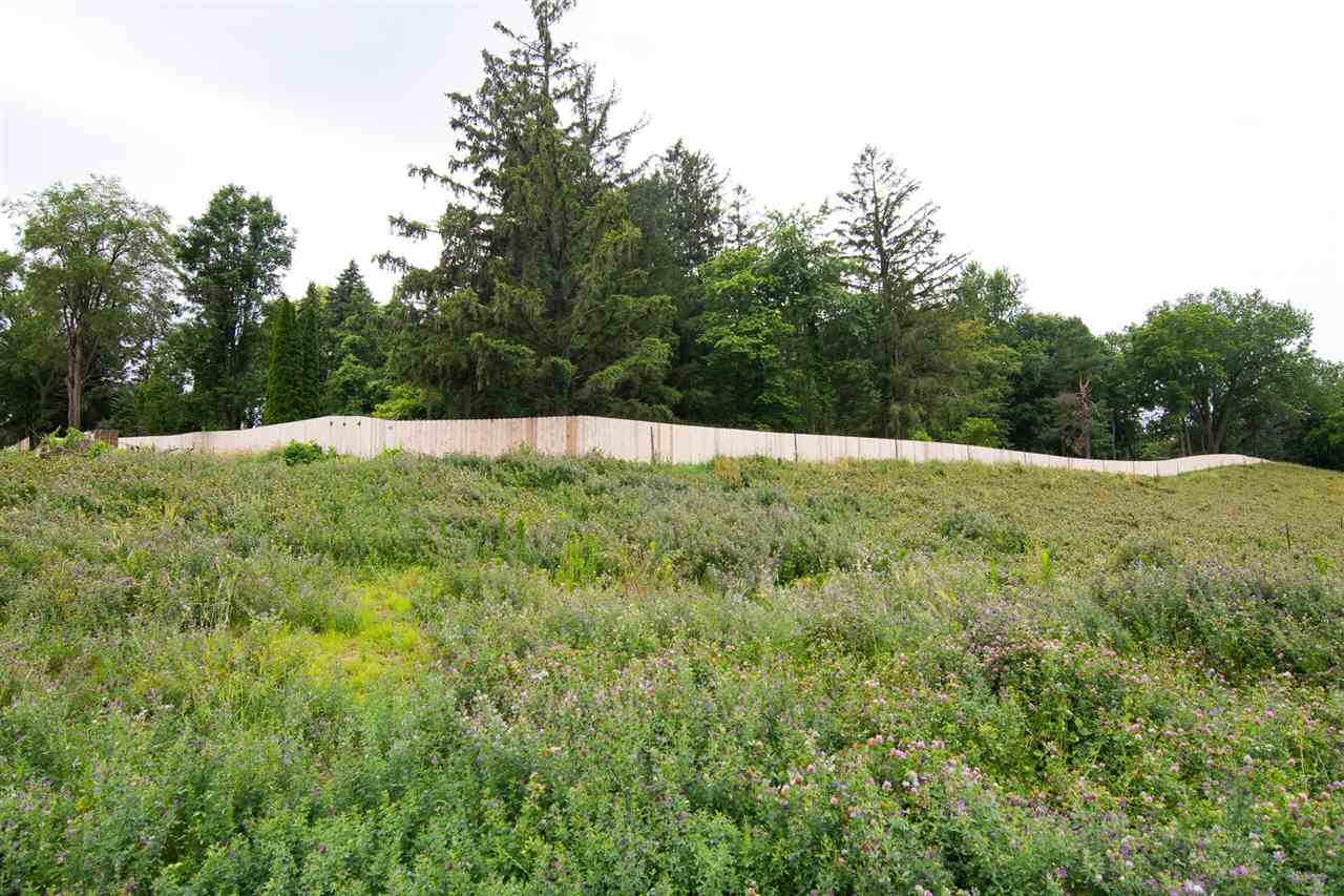 851 Silver Lane, Iowa City, IA 52245