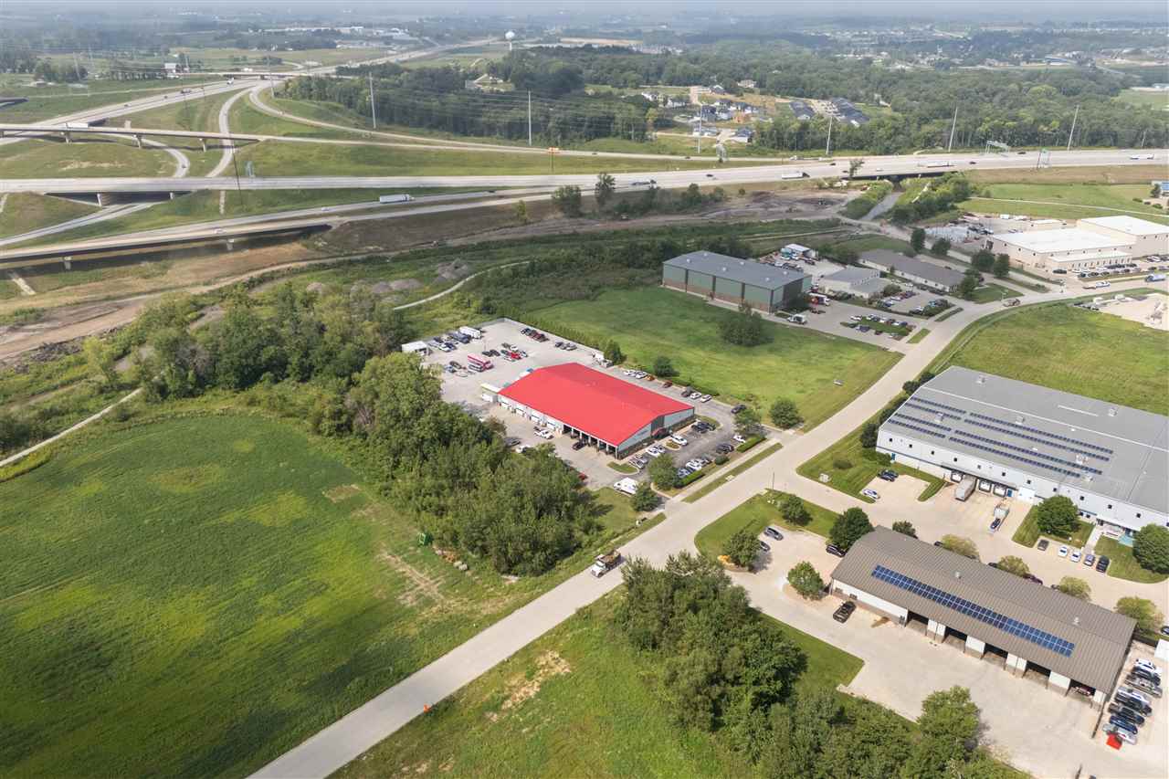 394 Westcor Drive Coralville IA 52241