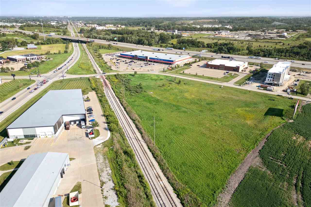 135 Westcor Drive Coralville IA 52241