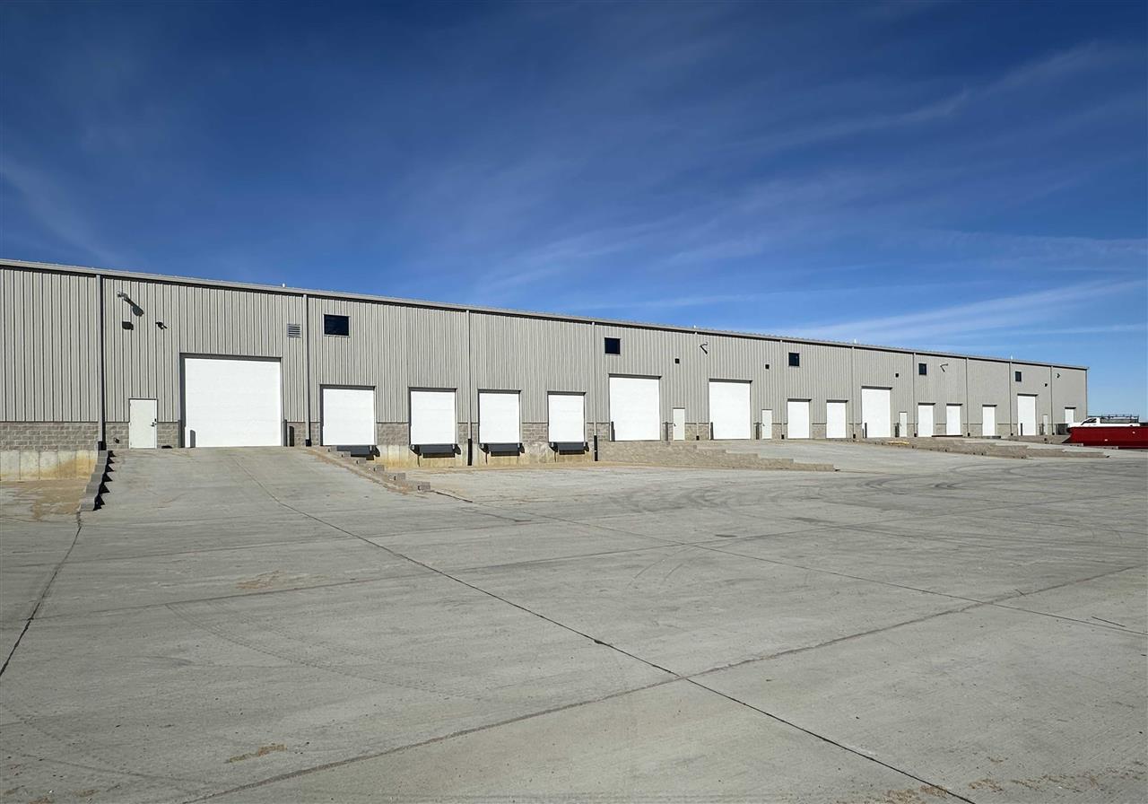 8315 6th St SW #300 CedarRapids IA 52404