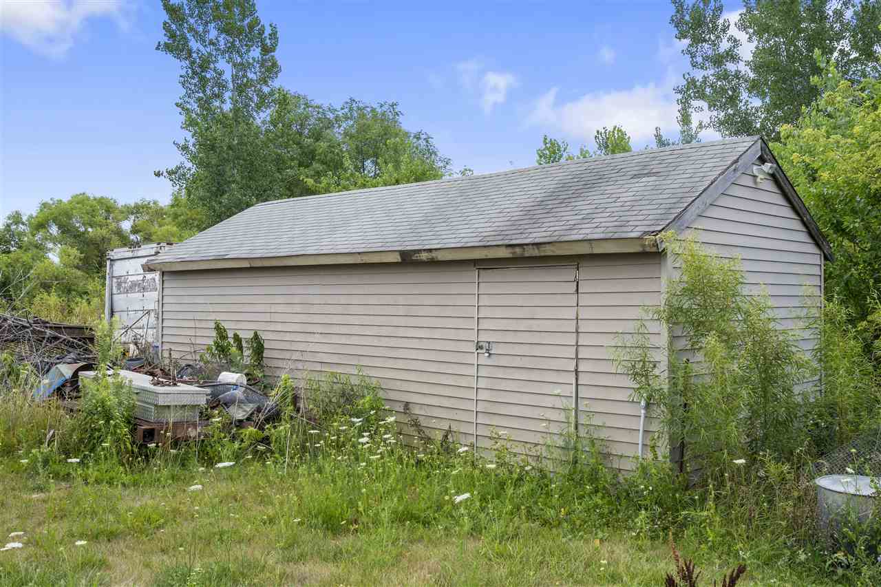 3416 County Home Rd CedarRapids IA 52411