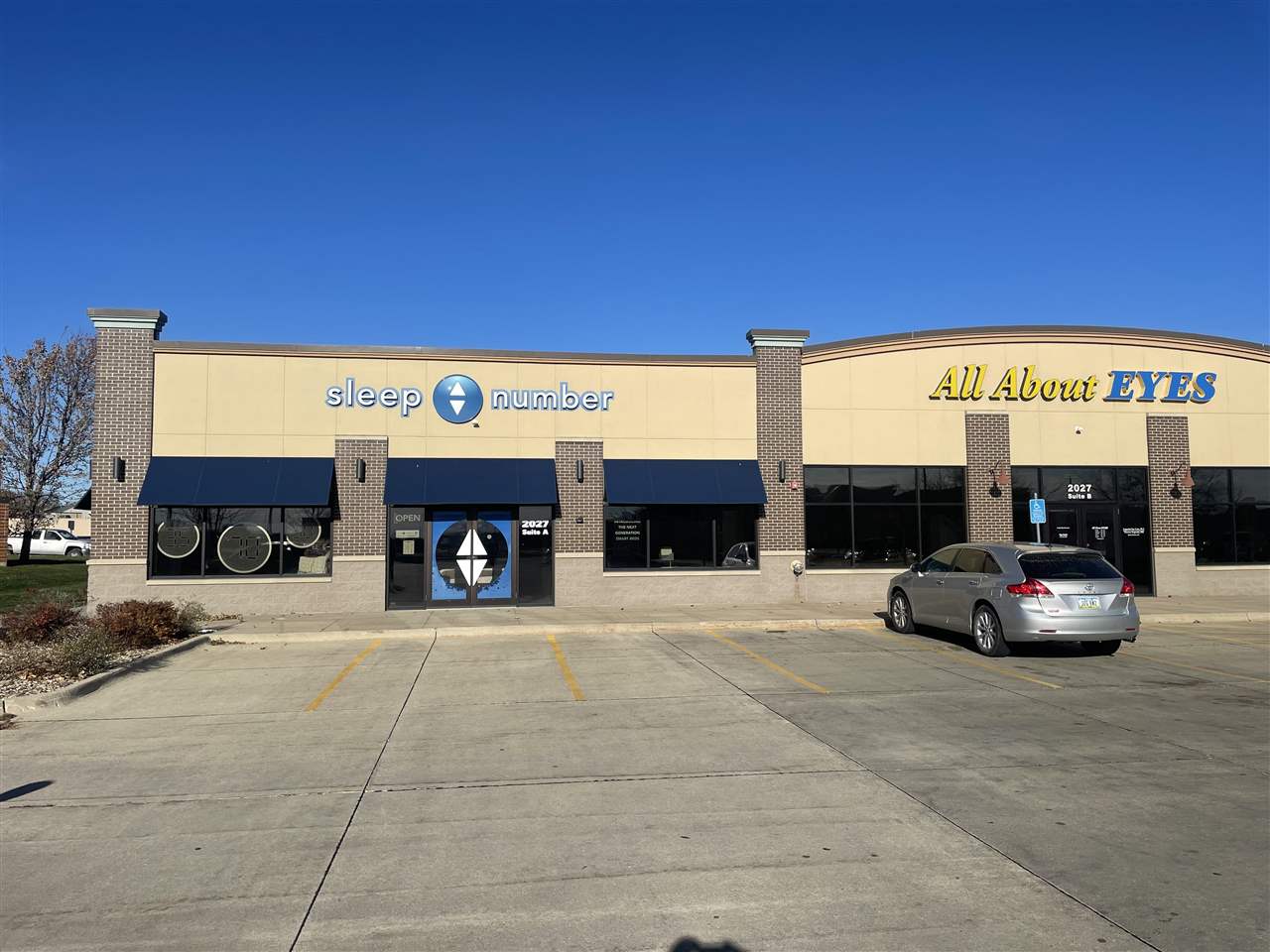 2027 Crossroads Blvd #A Waterloo IA 50702
