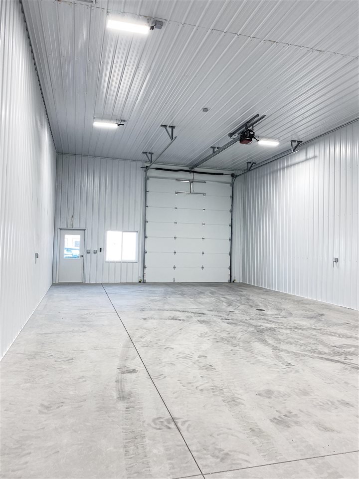 150 Greenfield Dr #A Tiffin IA 52340