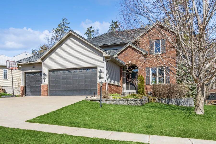 2225 Dempster Dr, Coralville, IA 