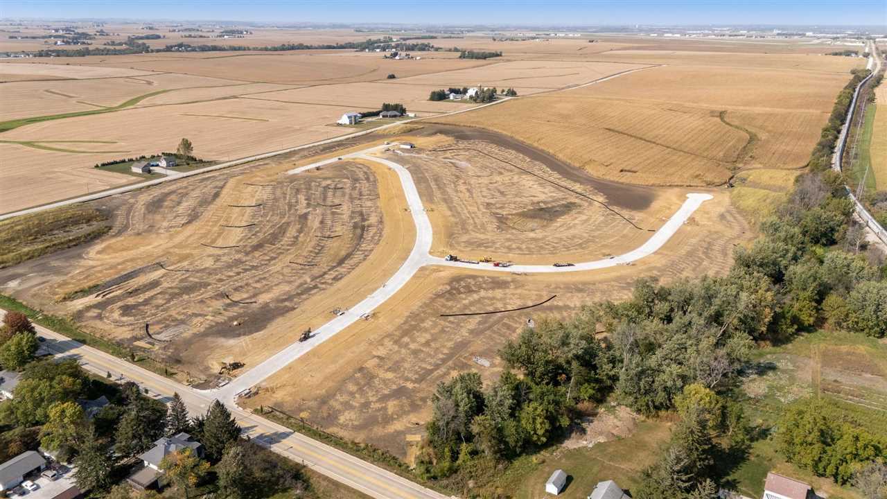 135 Pleasant Hill Drive Swisher IA 52338