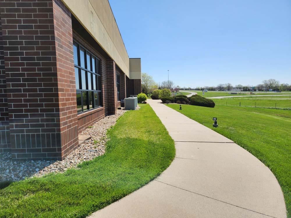 5005 Bowling St SW #C CedarRapids IA 52404