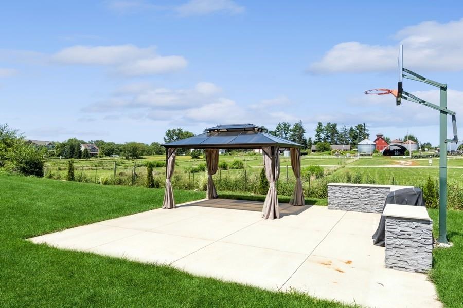 Property Photo 38