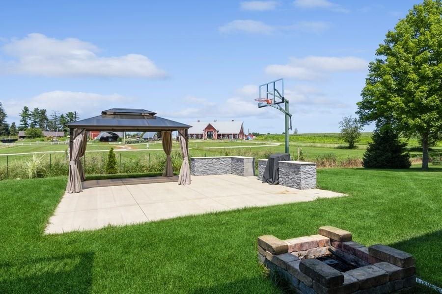 Property Photo 39