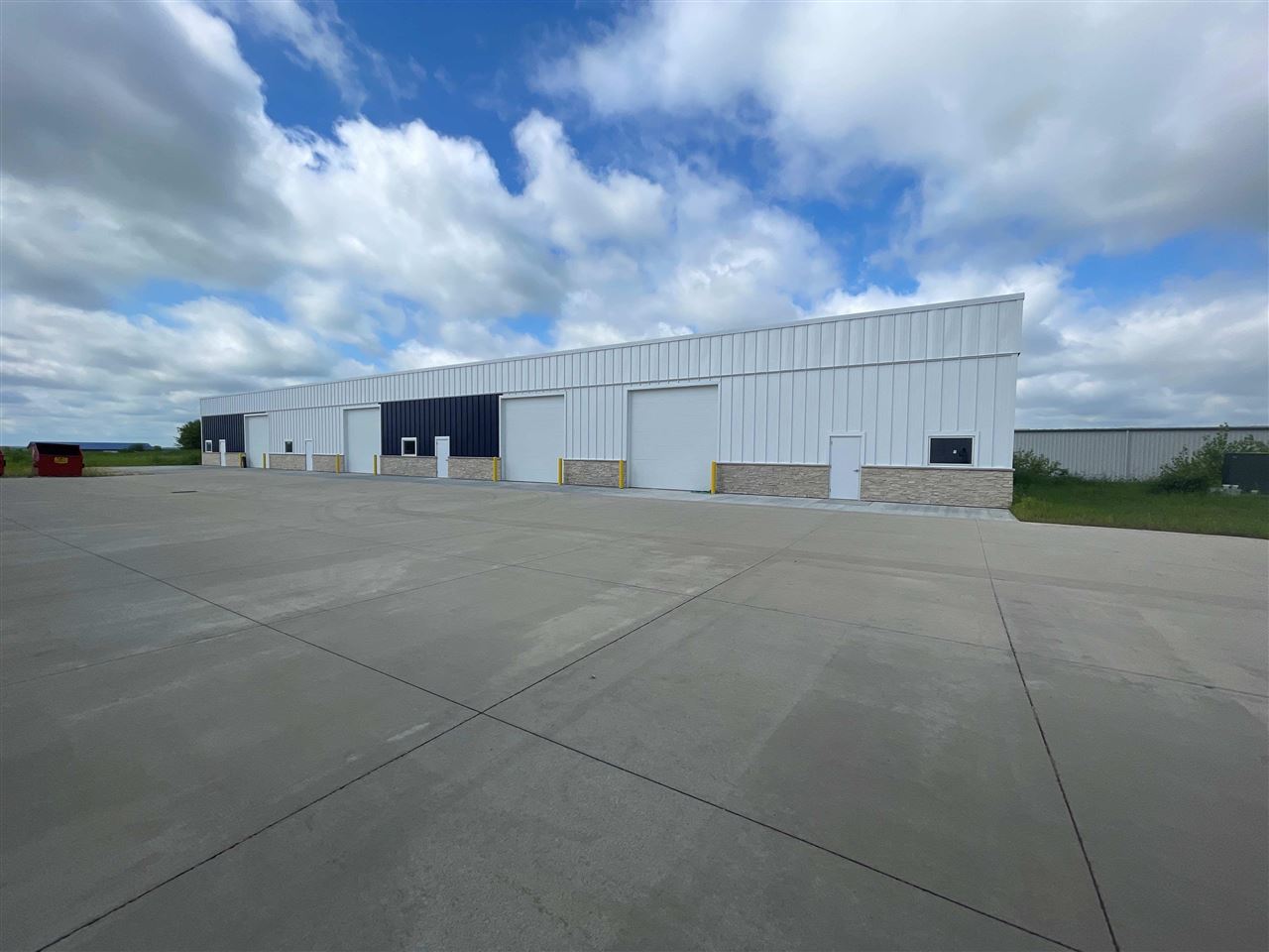 6900 Partners Ave #B2 #100 Marion IA 52302
