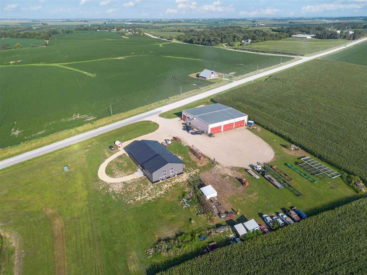 901 E South St Tipton IA 52772