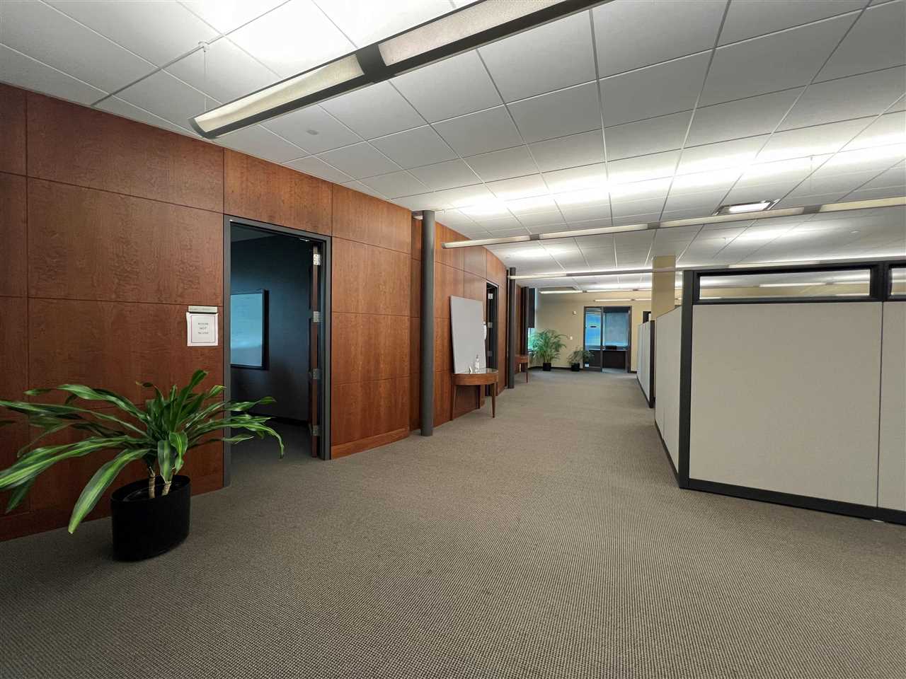 4150 C St SW #1st Flr Ofc CedarRapids IA 52404