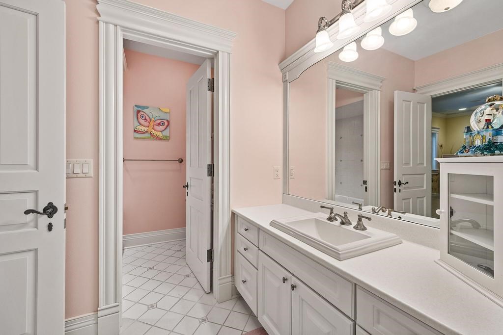 Property Photo 57