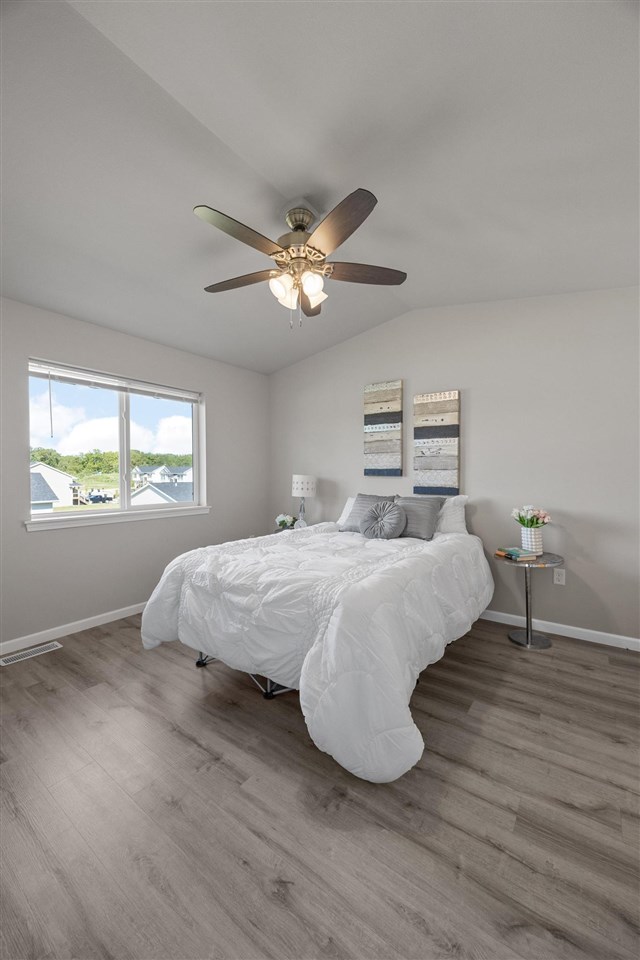 Edge Realty Group 822 Hughes St, Coralville