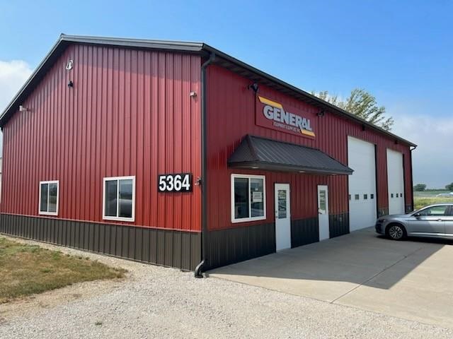 5364 Hutton Drive Urbana IA 52345