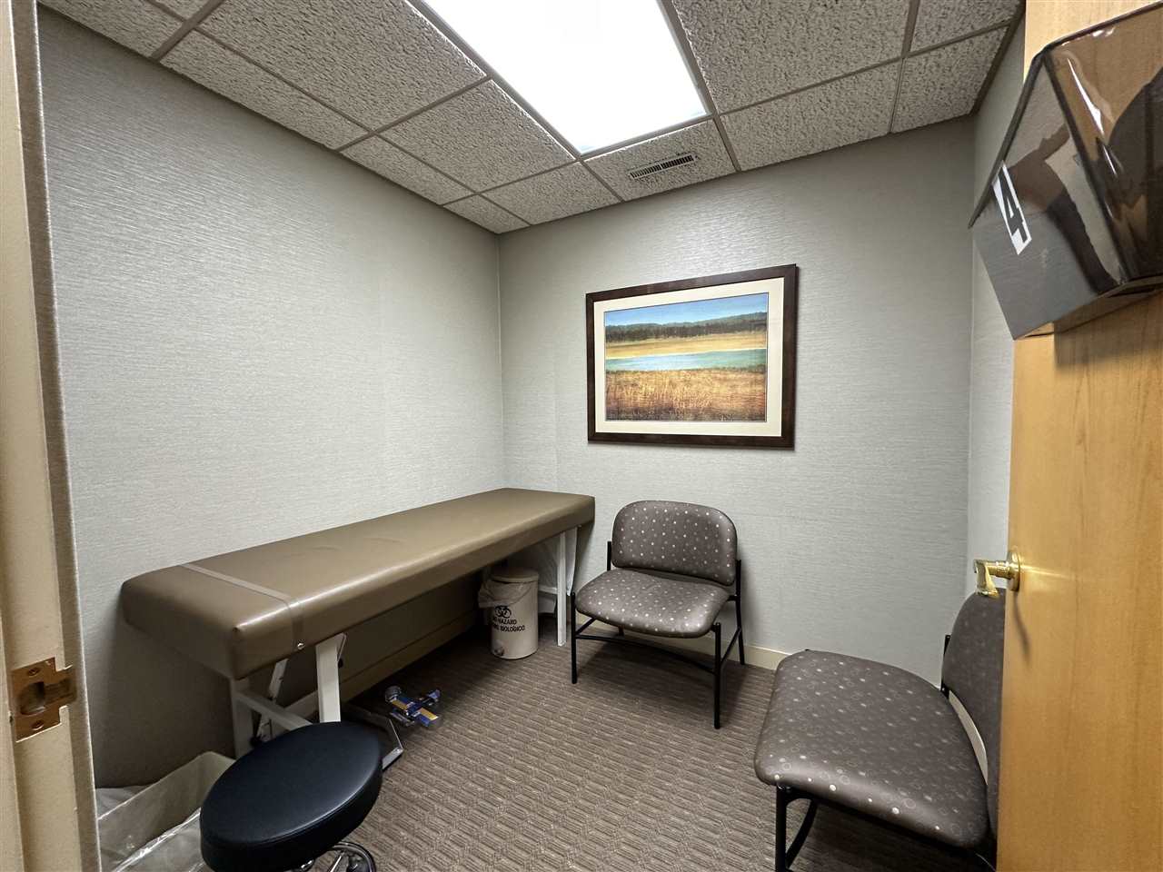 Edge Realty Group 2203 Muscatine Ave, Iowa City