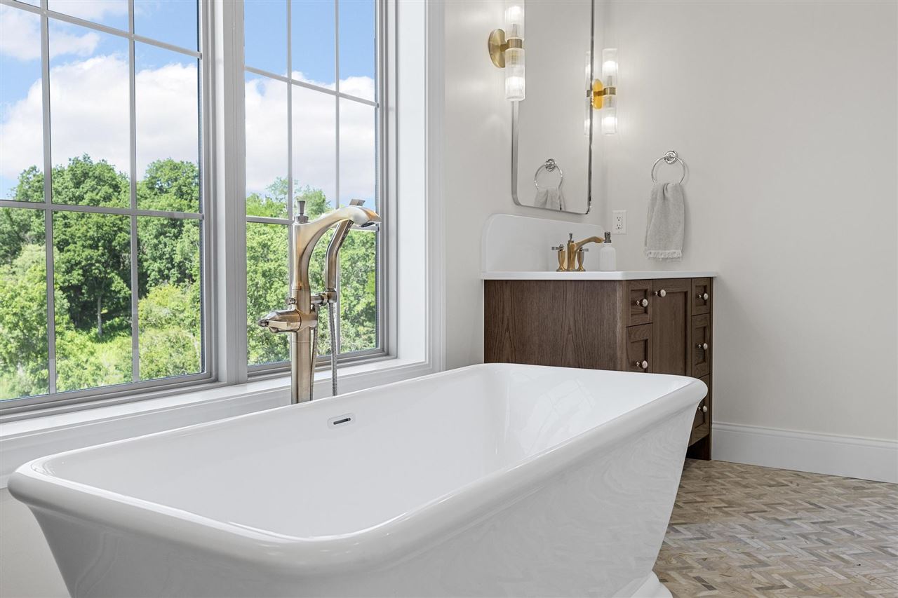 Property Photo 55