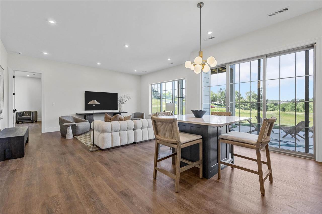 Property Photo 64