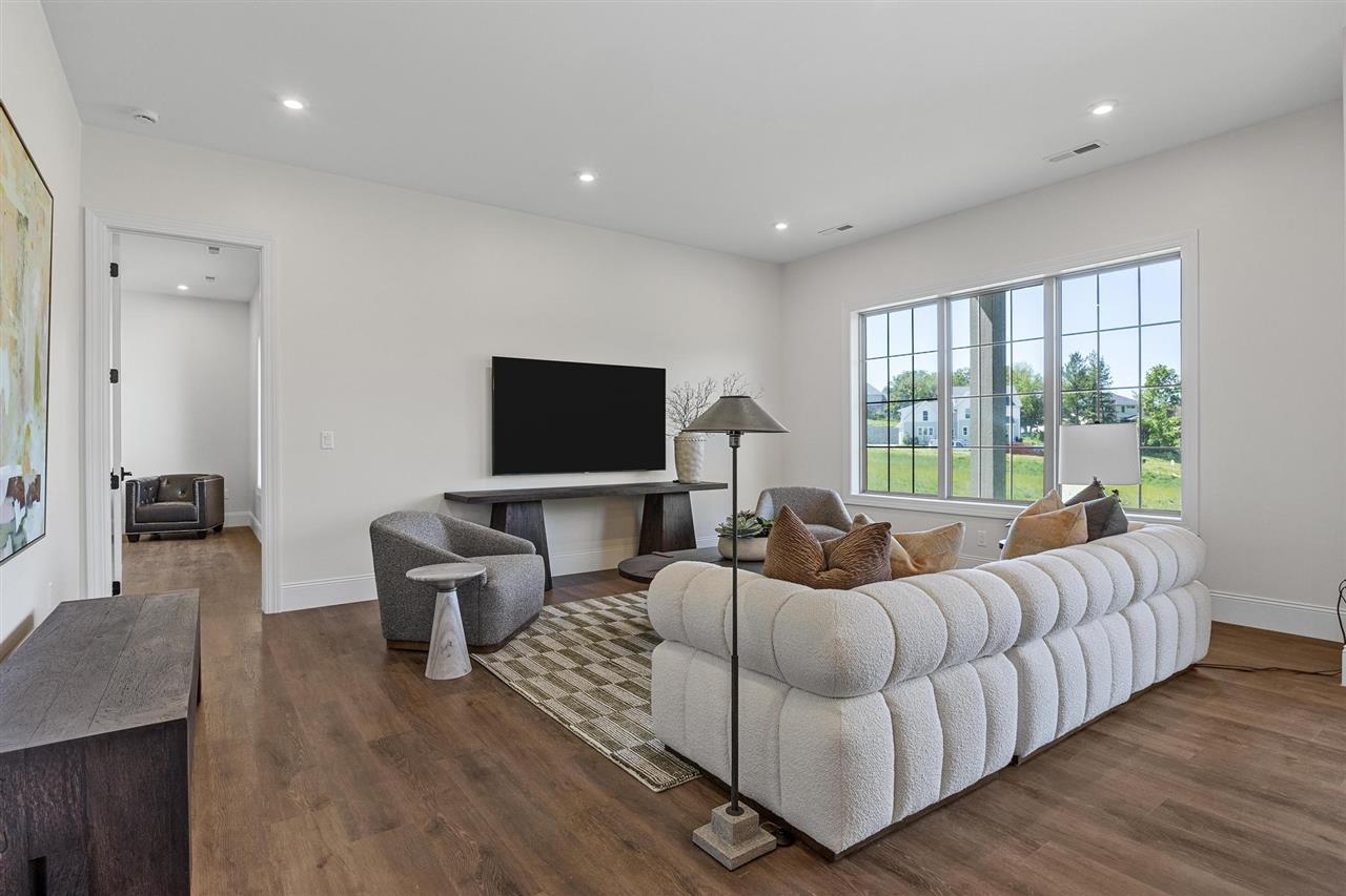 Property Photo 65