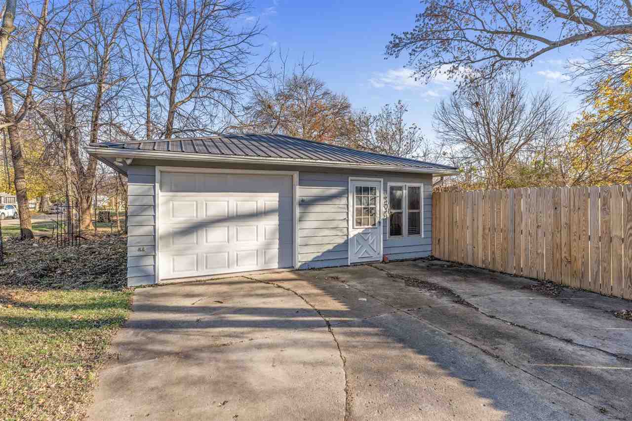Property Photo 24