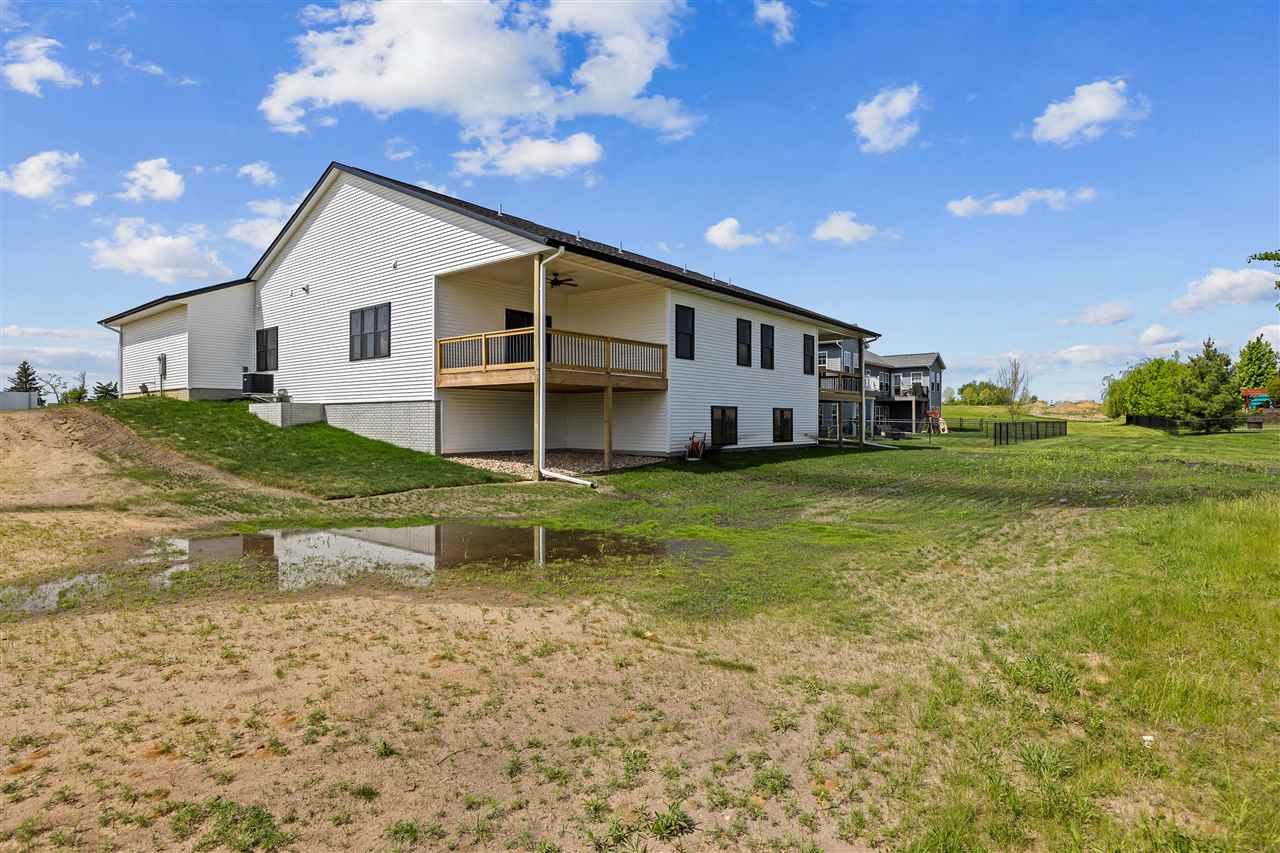Property Photo 40