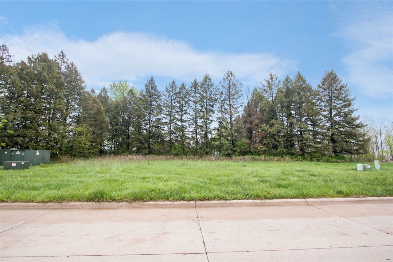 2941 Pine Hill Trce Coralville IA 52241
