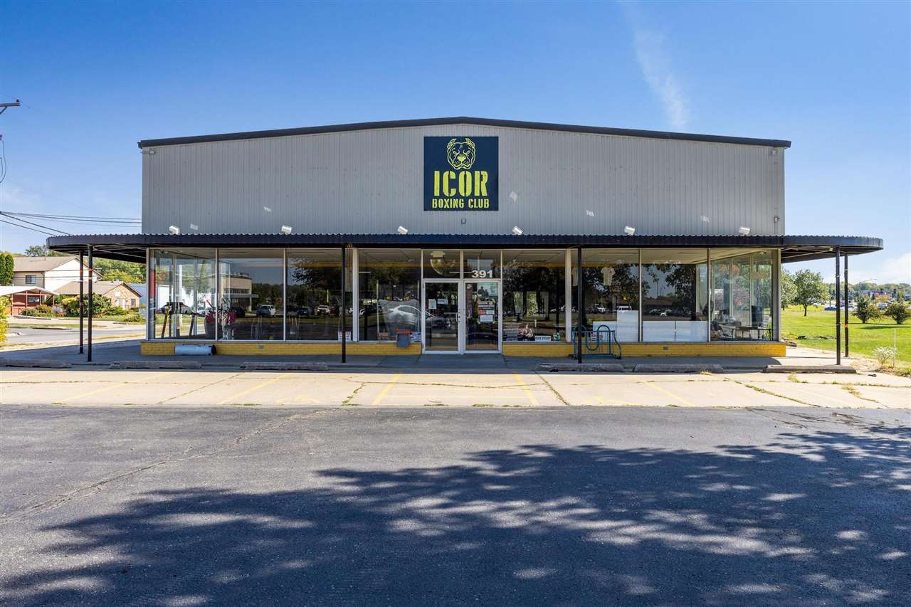 391 Highland Ave IowaCity IA 52240