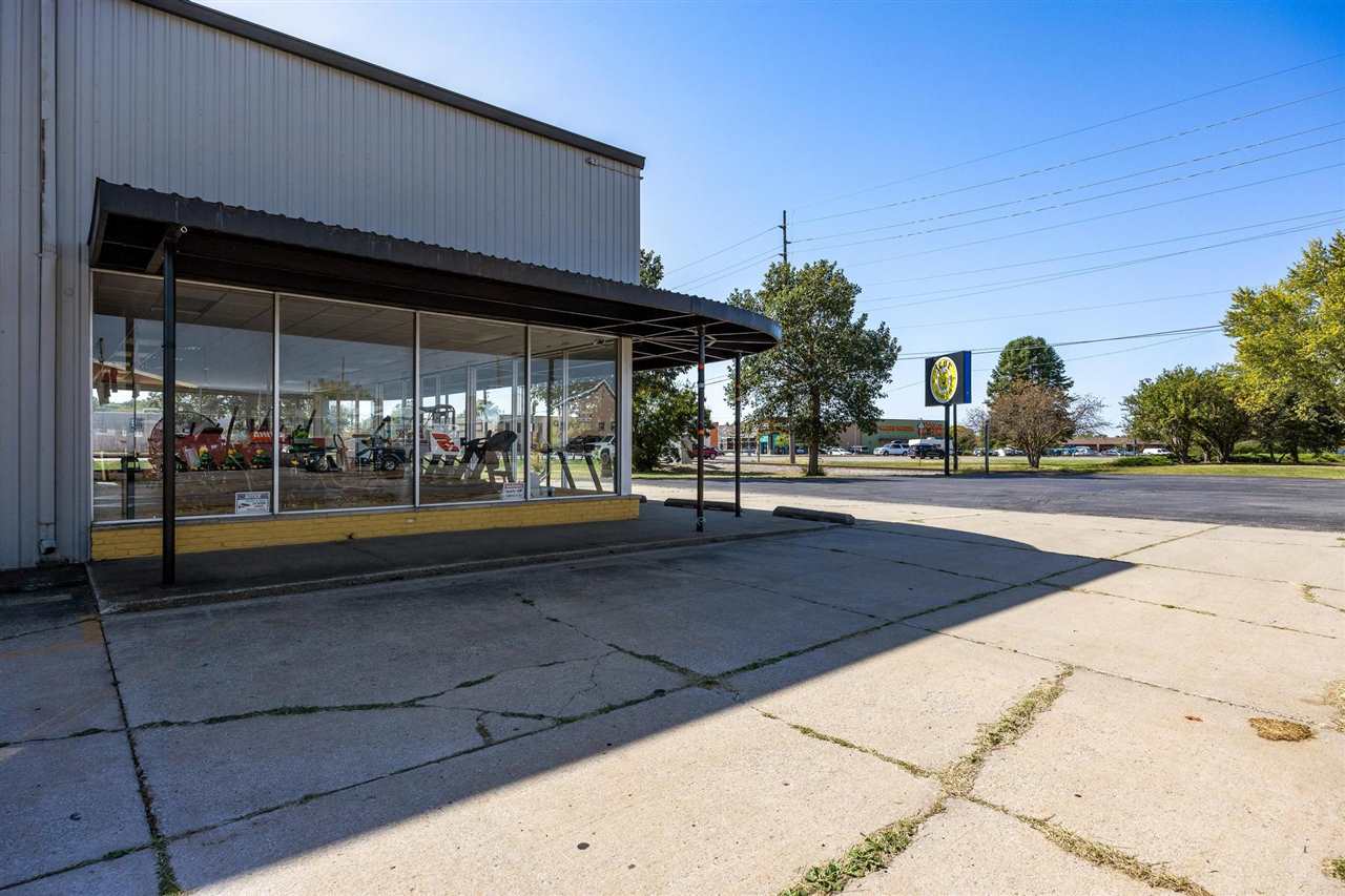 391 Highland Ave IowaCity IA 52240