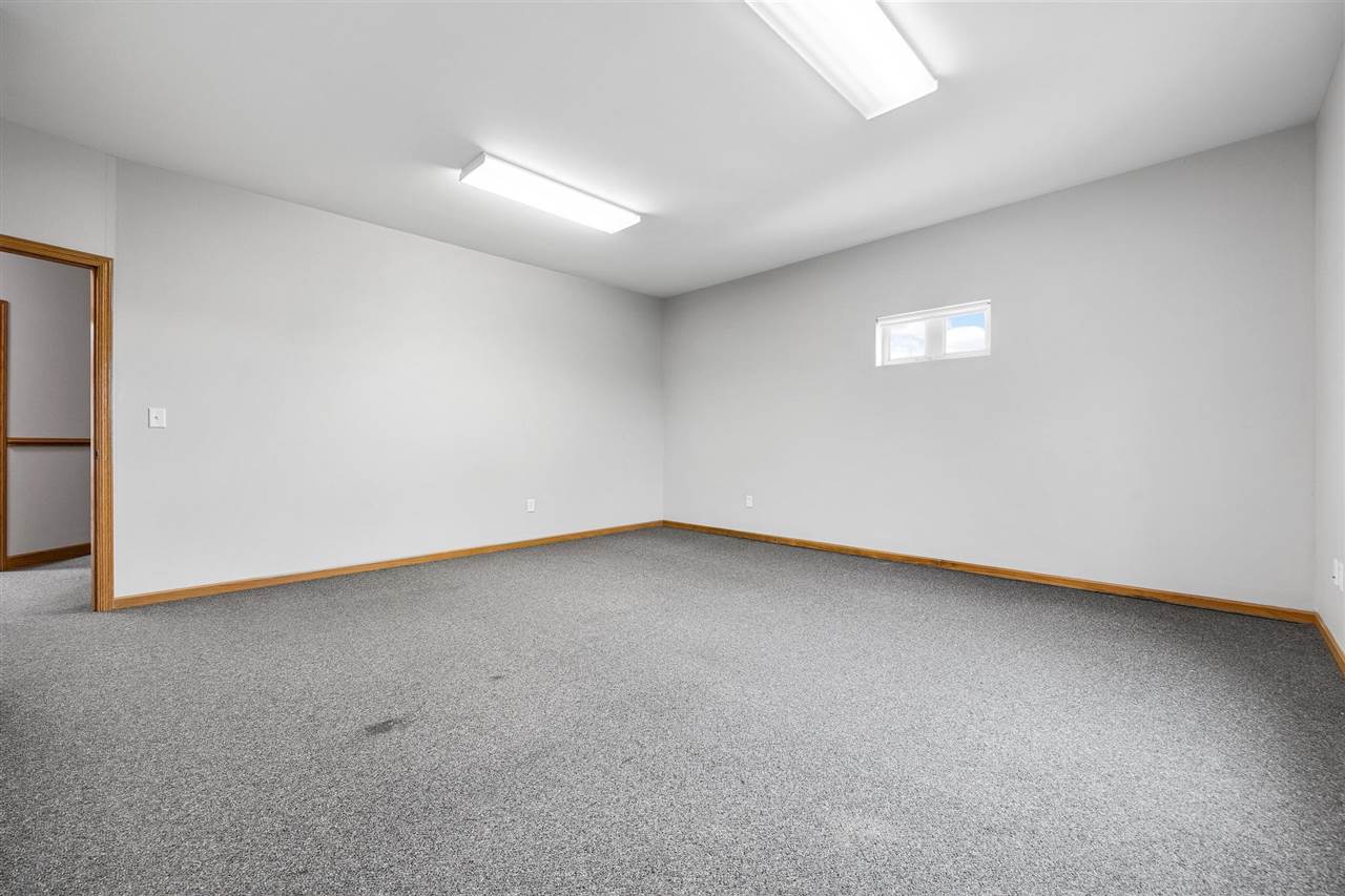 2461 10th St Unit #302 Coralville IA 52241