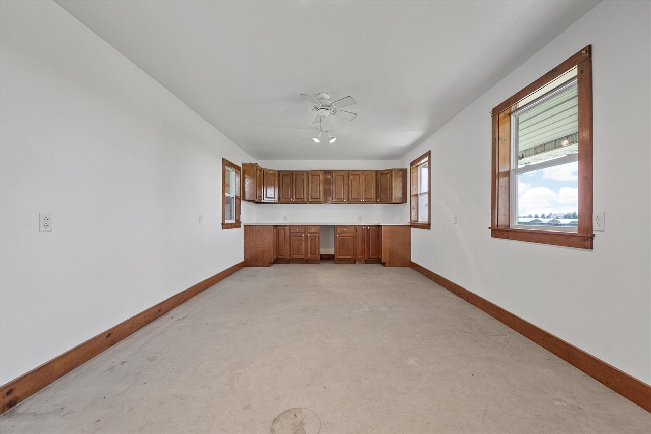 Property Photo 50