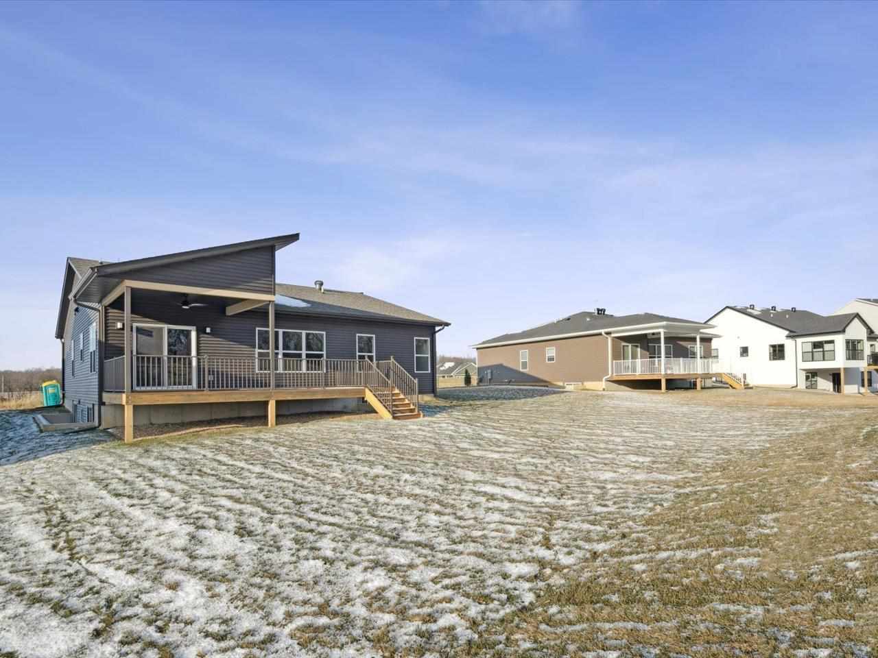 Property Photo 33