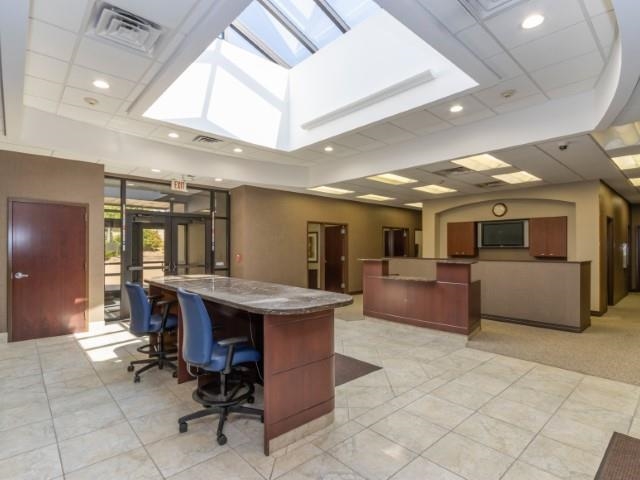 551 Westbury Dr IowaCity IA 52245