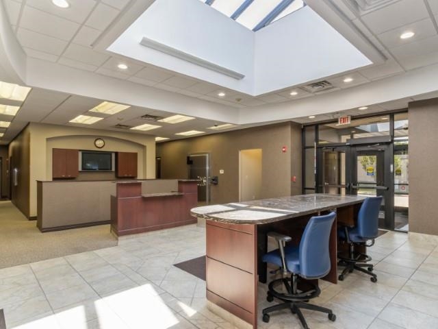 551 Westbury Dr IowaCity IA 52245