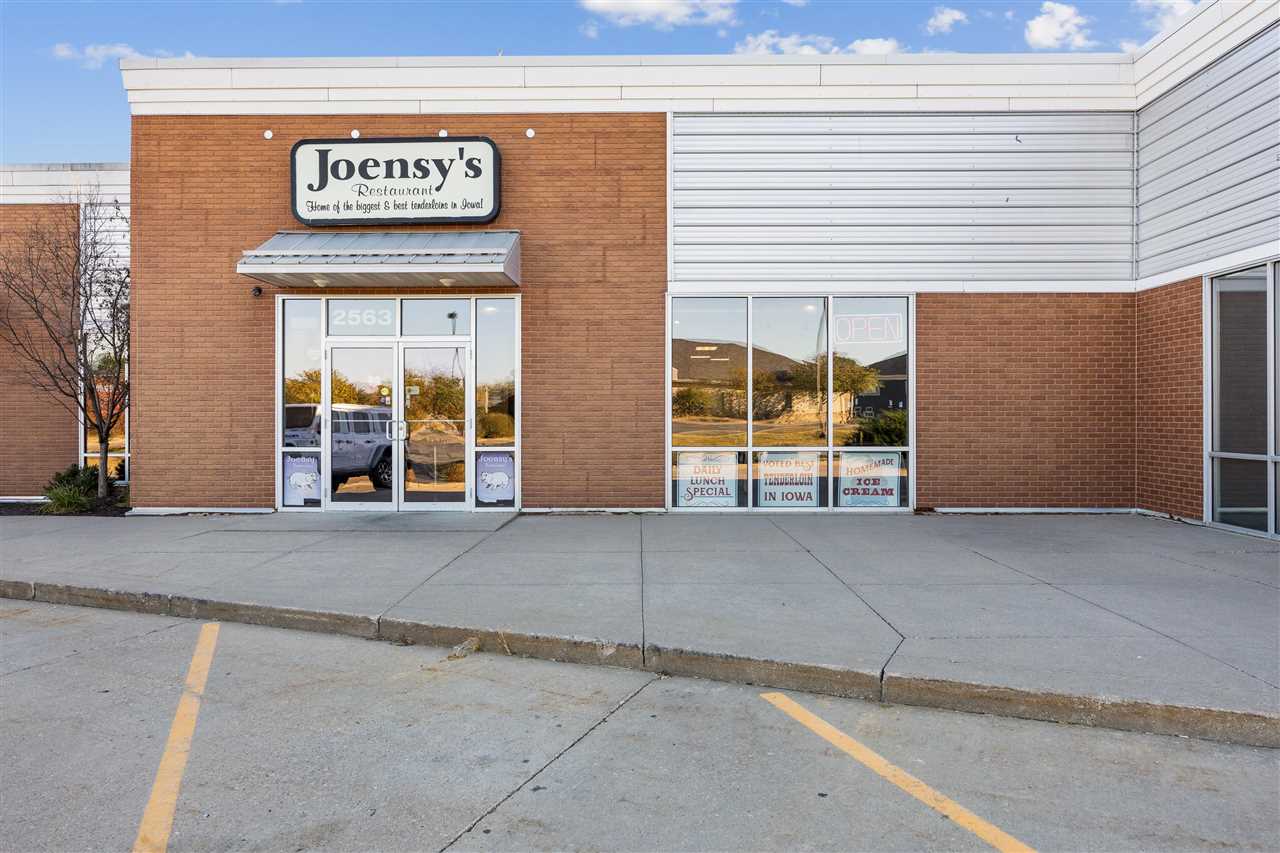 2563 N Dodge St IowaCity IA 52245