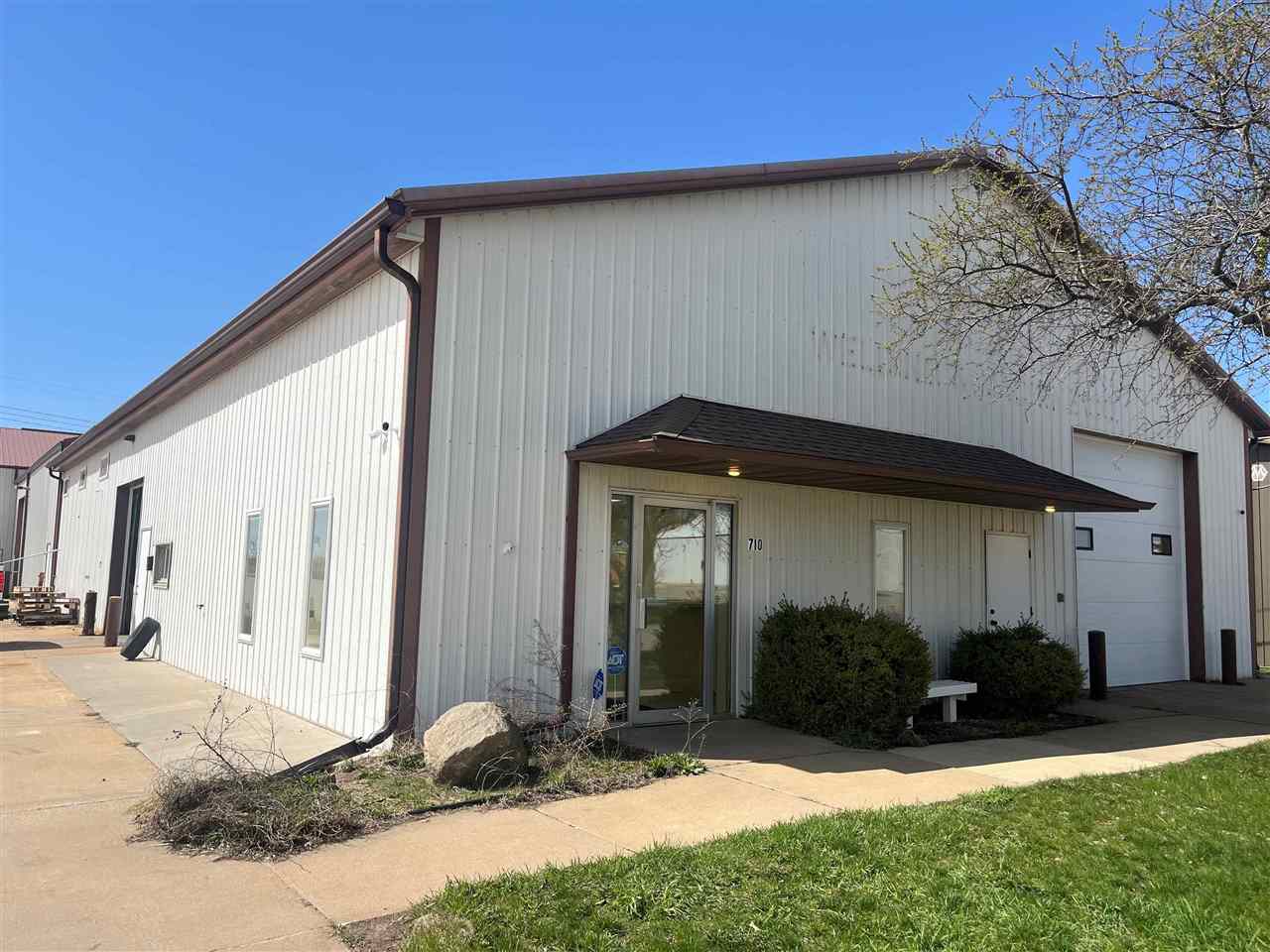 710 49th St Marion IA 52302