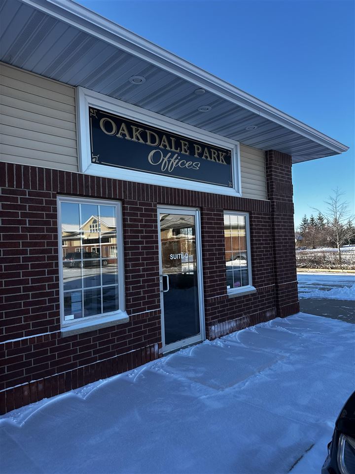 2180 Norcor Ave D #203 or 209 Coralville IA 52241