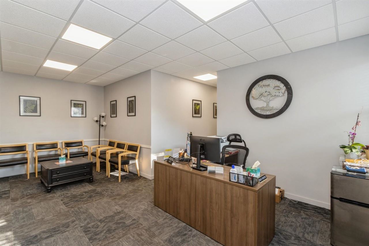 306 W State Street Williamsburg IA 52361