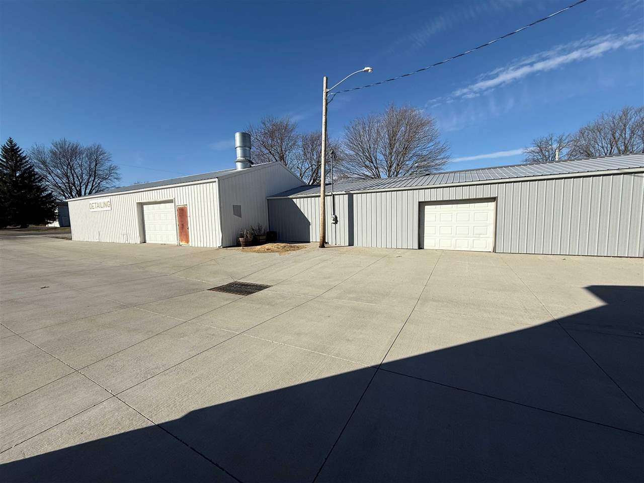 209 Franklin St CenterPoint IA 52213