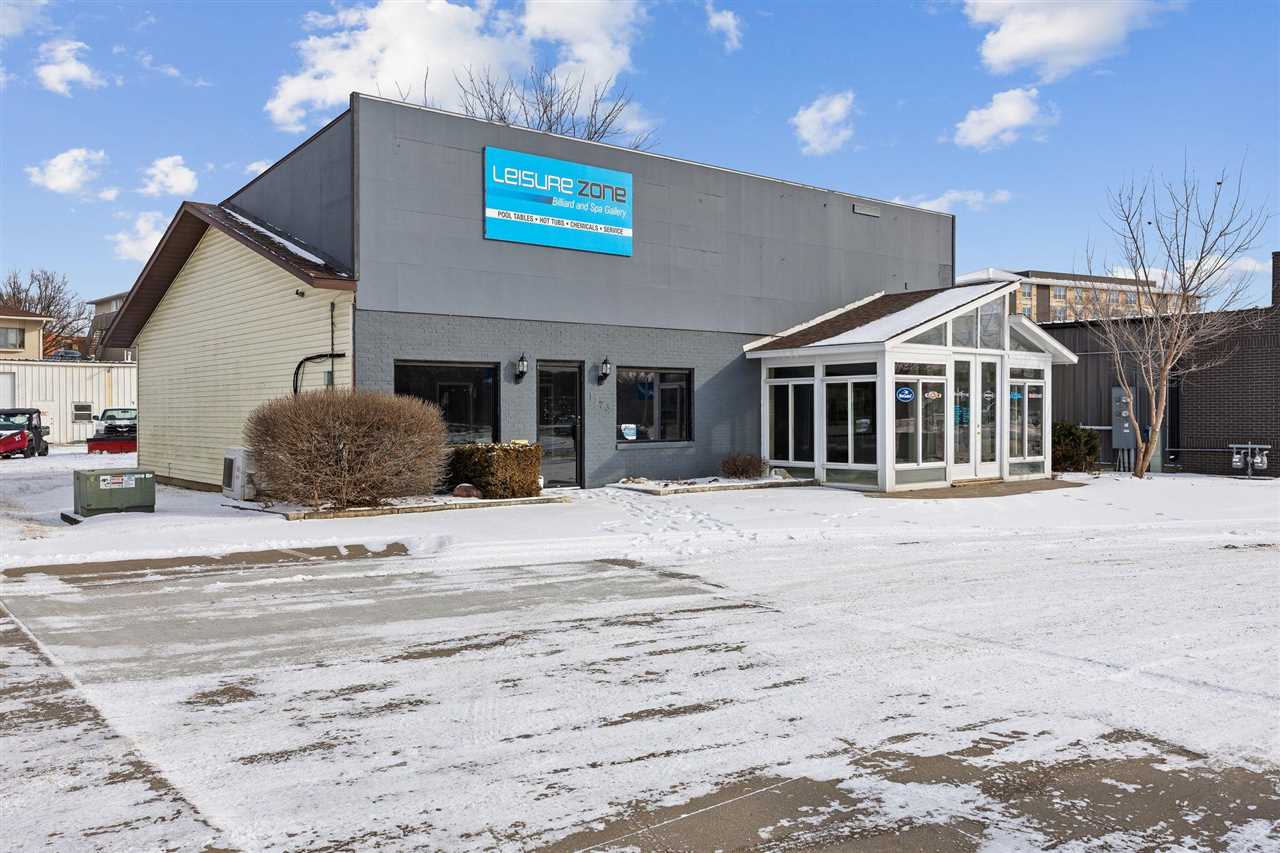1723 2nd St Coralville IA 52241
