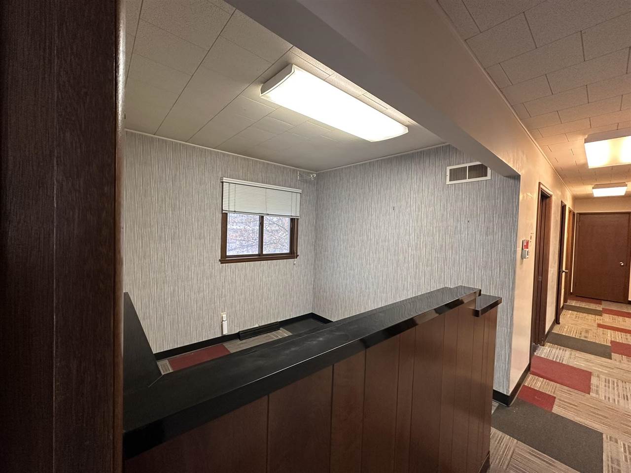 15 N Van Buren IowaCity IA 52245