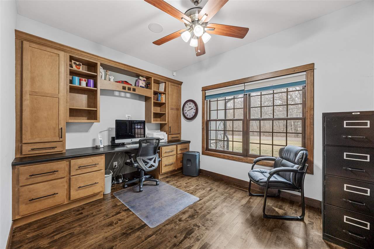 Property Photo 28