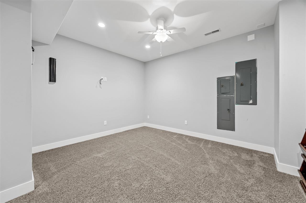 Property Photo 53