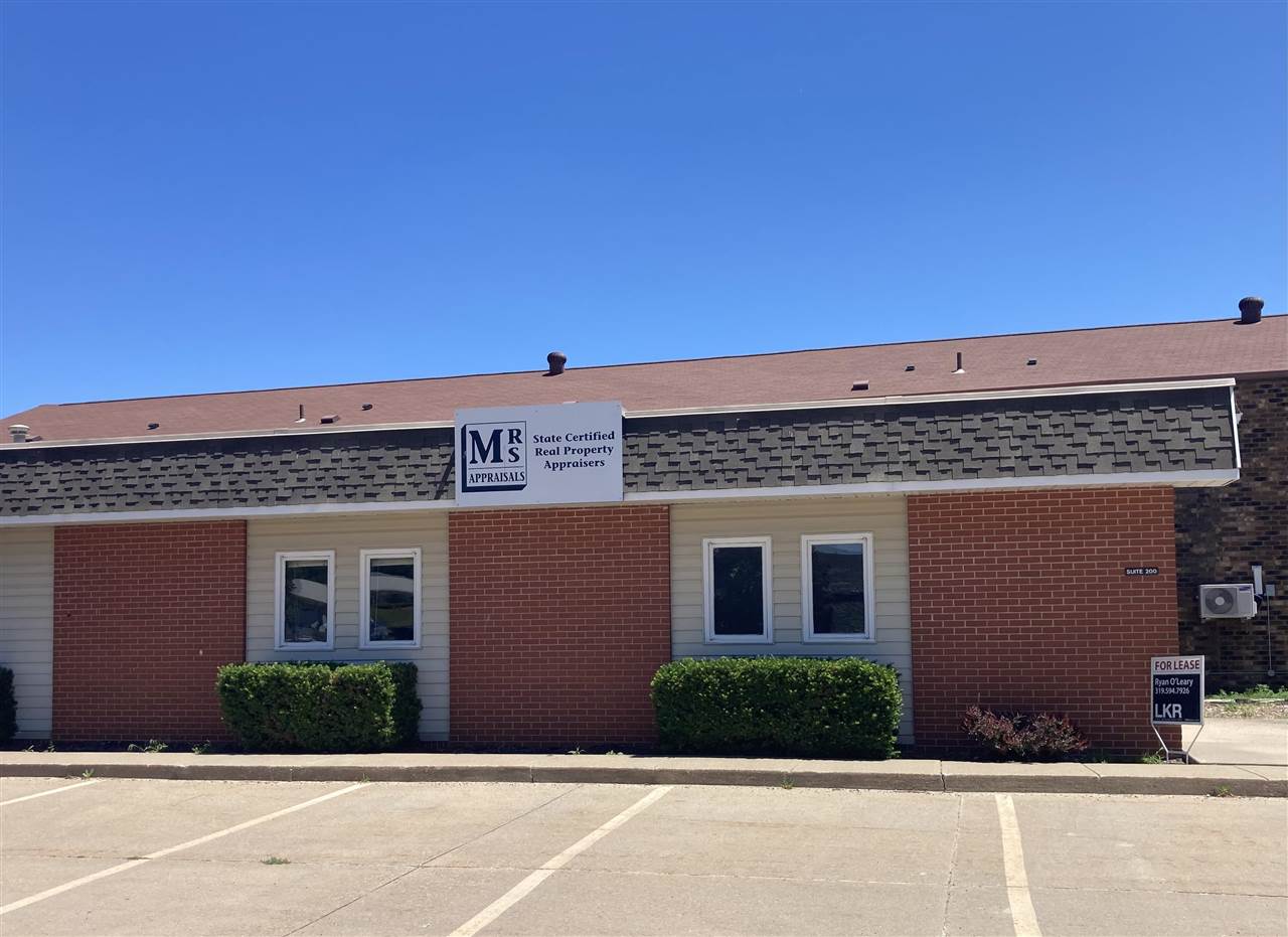 465 Hwy 1 W #200 IowaCity IA 52246