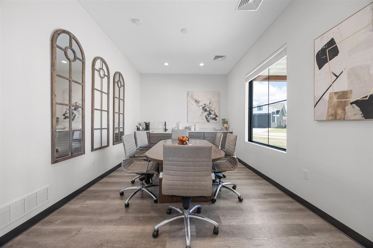Property Photo 43