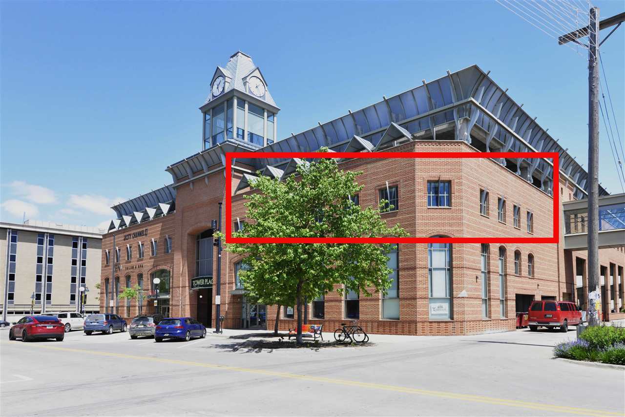 22 S Linn St #Ste 2A IowaCity IA 52240