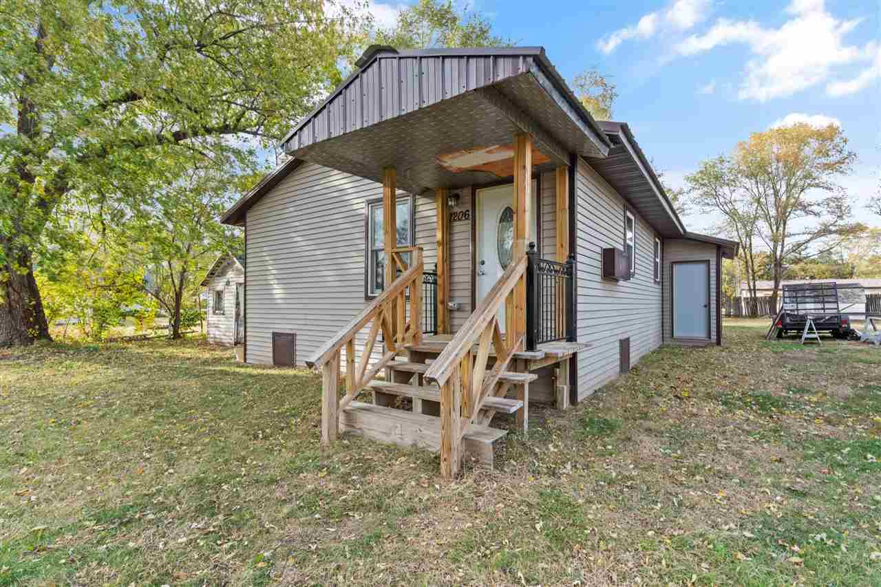 Property Photo 1