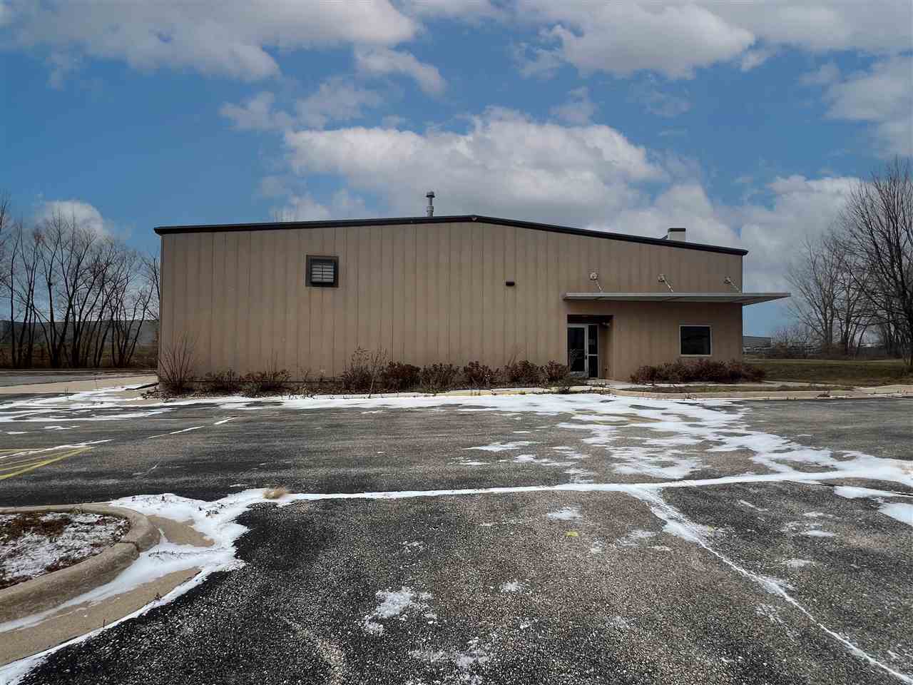 422 Performance Dr CedarFalls IA 50613